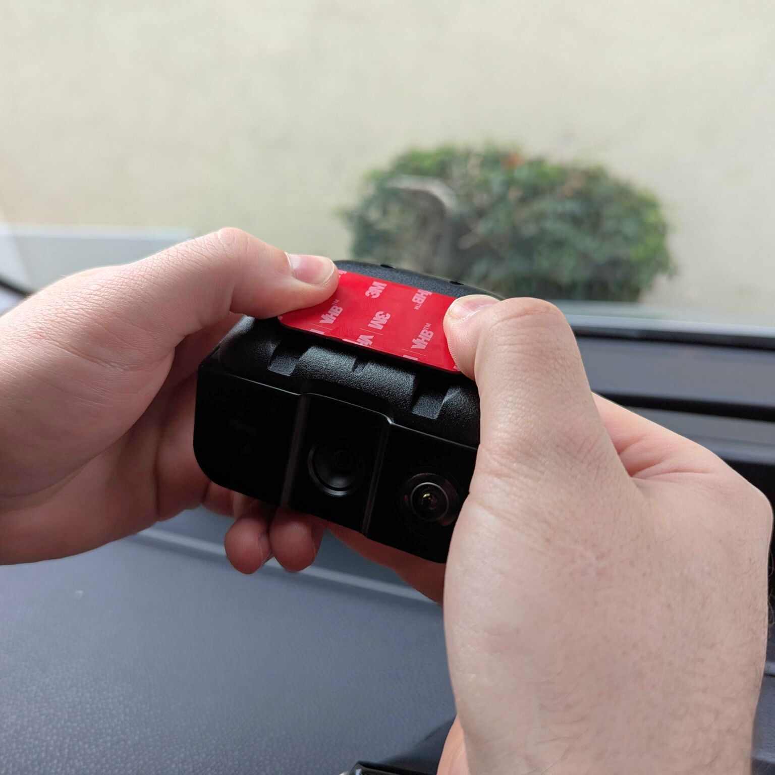 attach a mount to your comma four