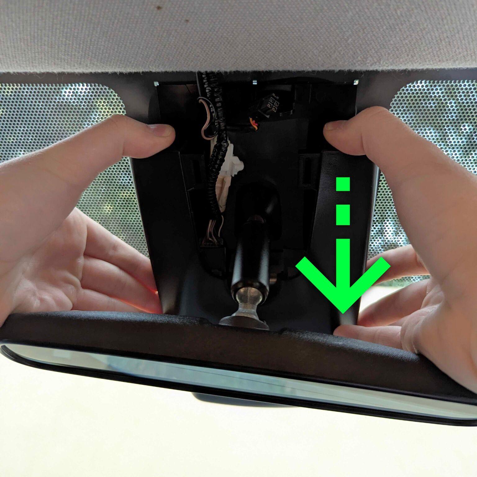 remove the rearview mirror cover trim
